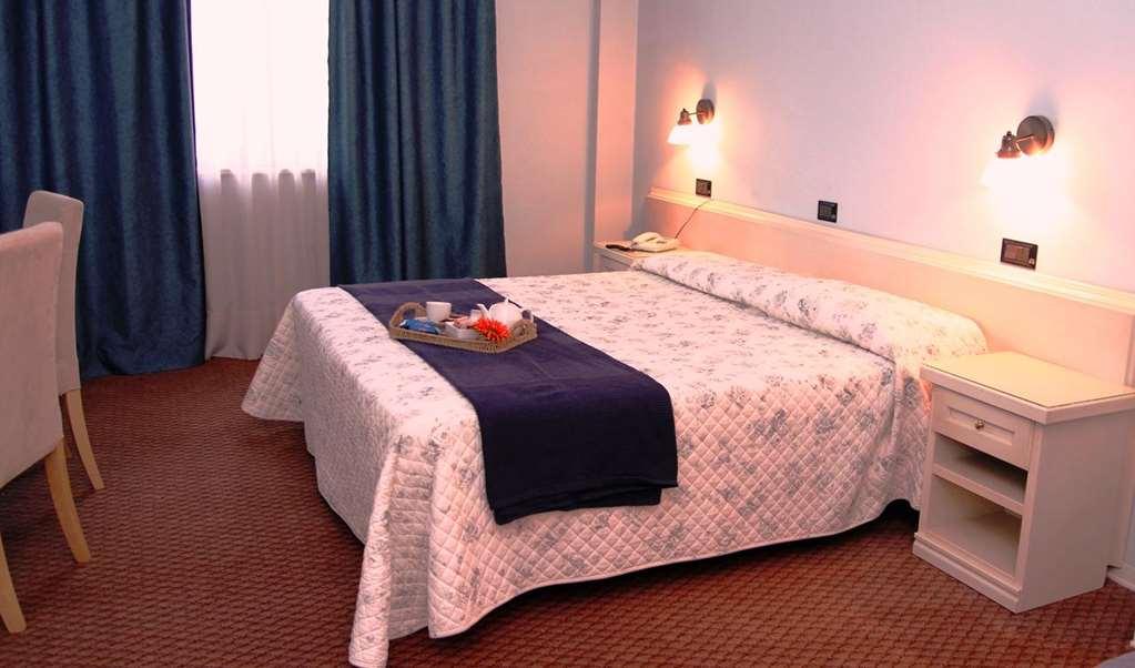 Il Grifo Hotel E Bisteccheria Toscana Montepulciano Quarto foto